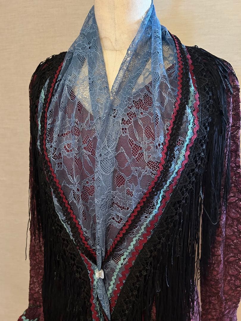 フラメンコ衣装ボルドー系長袖 Vネックティアードワンピースシージョ付き　発表会
