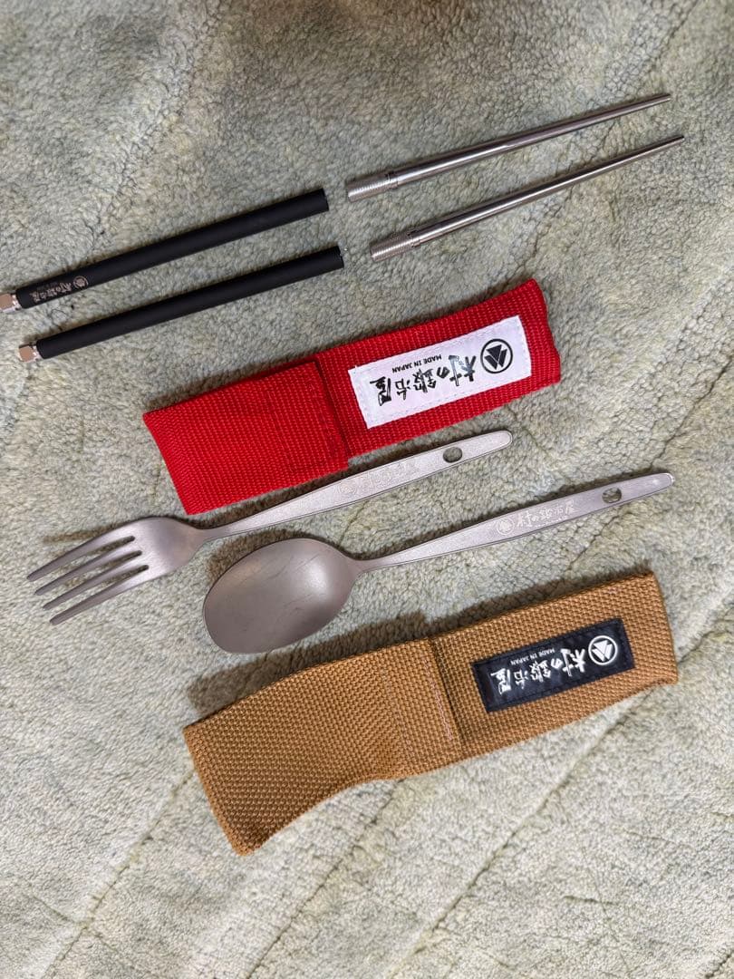 笑'ｓ 『Ｂ-６君』本体　村の鍛冶屋カトラリー
