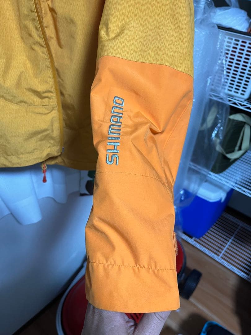 シマノ　ウェア　Lサイズ オレンジ　防寒着