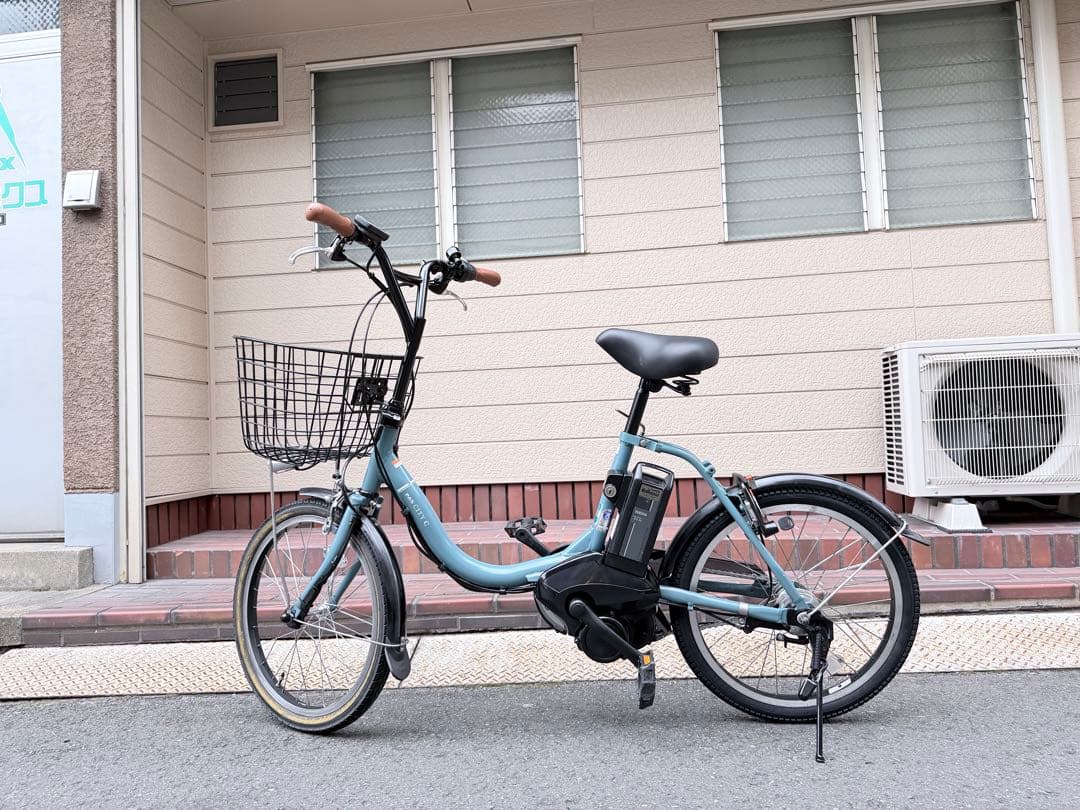 大阪府　ヤマハ　電動アシスト自転車 ブルー 前面バスケット付き