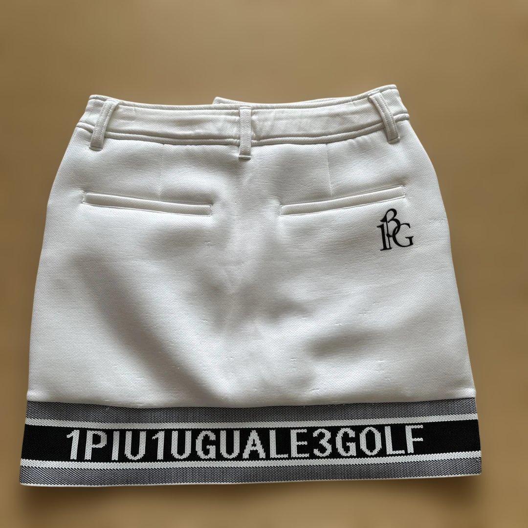 1PIU1UGUALE3 GOLF ホワイト レディースウェア セットアップ