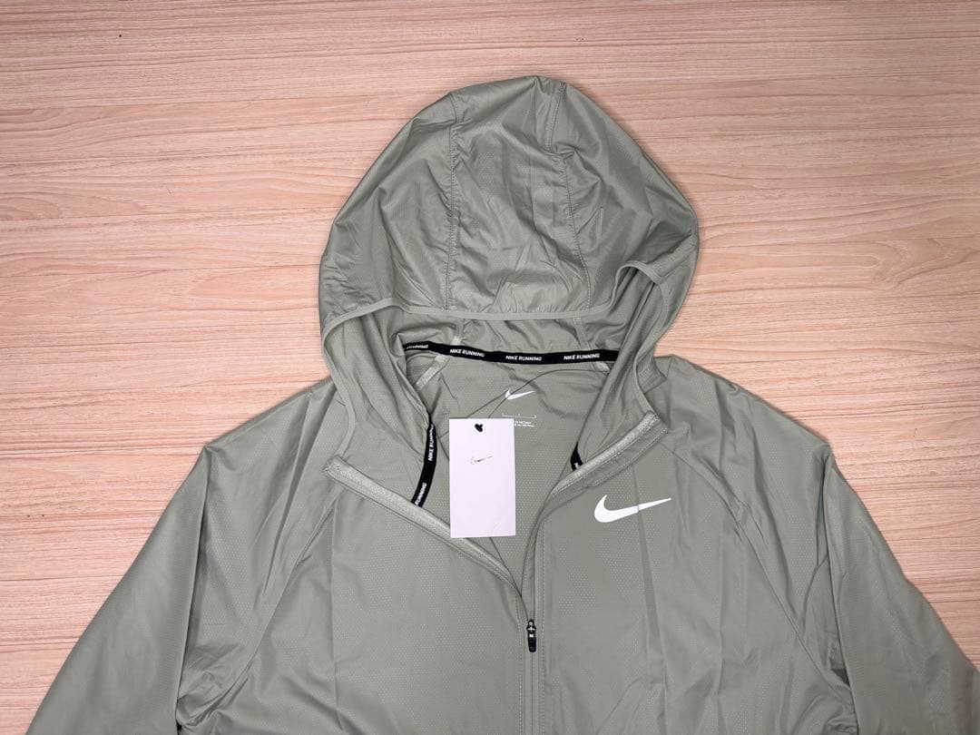NIKE ナイキ エッセンシャル ジャケット ナイロンパーカー　グリーン　新品L