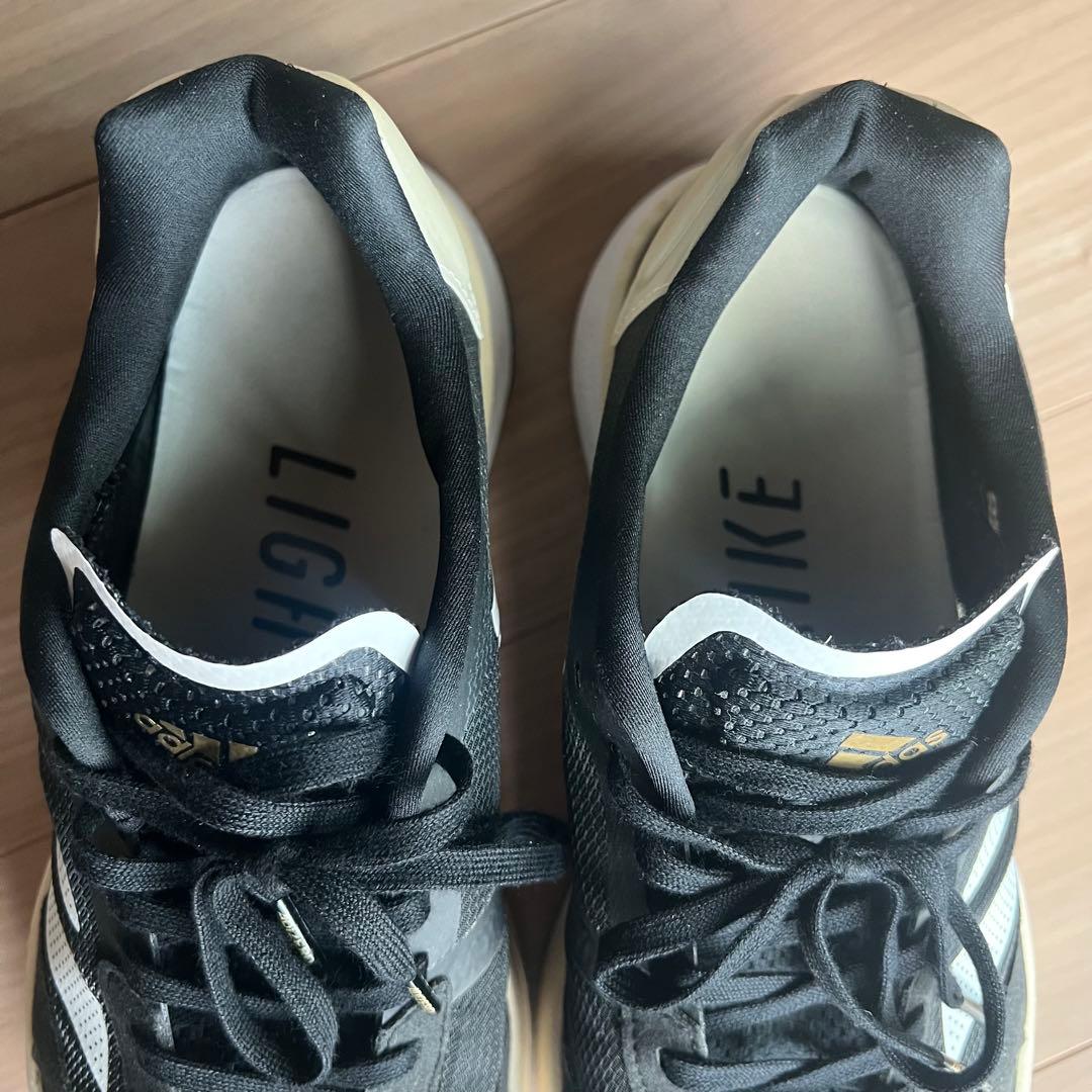 adidas ブラックランニングシューズ アディゼロ ボストン 10