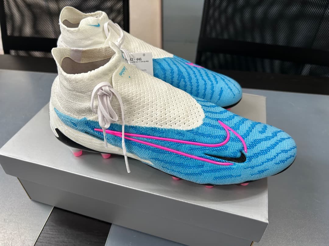 シューズ Nike Phantom