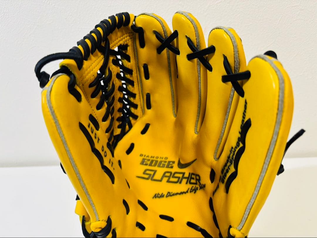 NIKE 軟式グローブ DIAMOND EDGE SLASHER イエロー