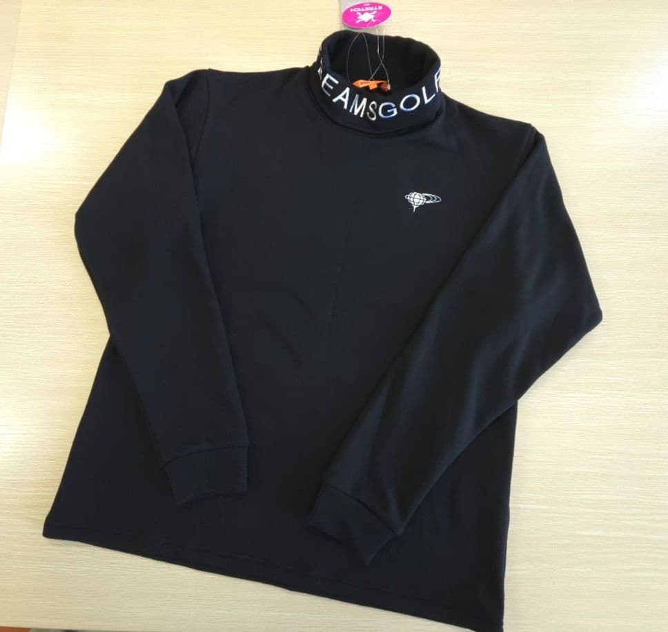 71. BEAMS GOLF 裏ボア リブロゴ タートルネックシャツ