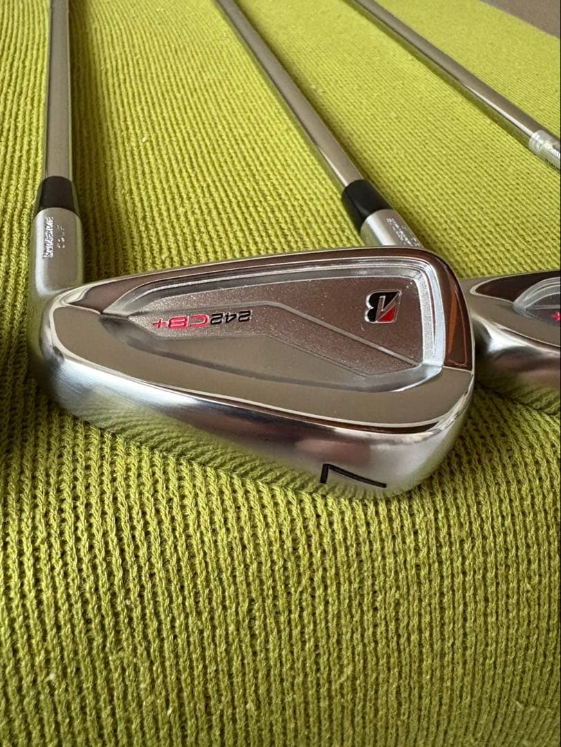 【最新モデル・超美品】ブリヂストン 242CB+アイアンセット 5-PW