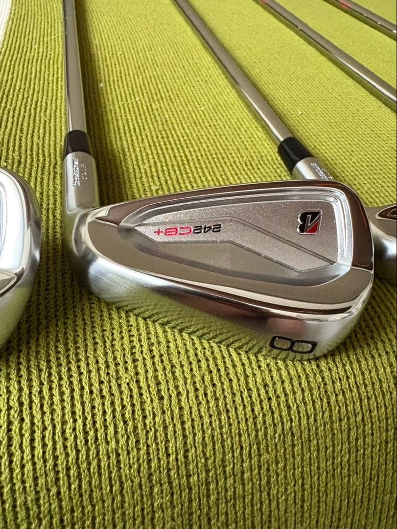 【最新モデル・超美品】ブリヂストン 242CB+アイアンセット 5-PW