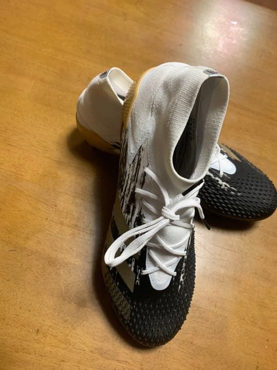SGサッカースパイク　adidas プレデター SG 取替式　FW9183