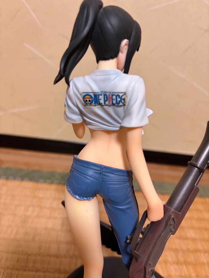 【リペイント】ワンピース ニコ・ロビン フィギュア カスタムペイント 1点物