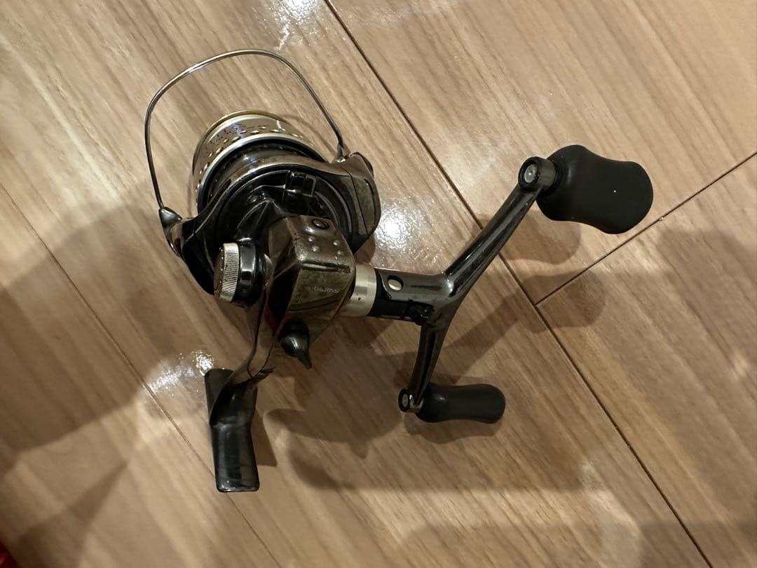 SHIMANO STELLA FW2500S スピニングリール