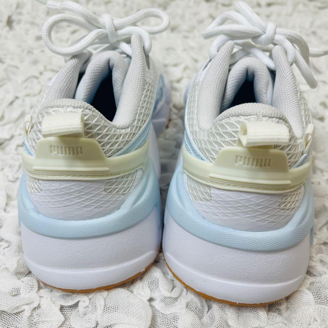 PUMAプーマゴルフシューズ22.5新品ホワイト白スパイクレス軽量レディース完売