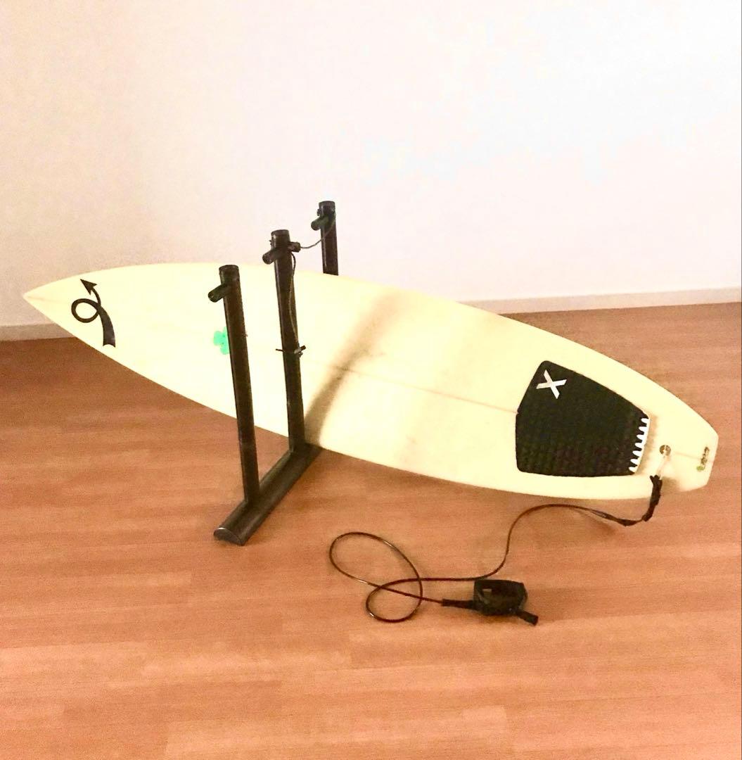 新品！ハワイアンバンブー サーフボードラック サーフボードスタンド サーフィン