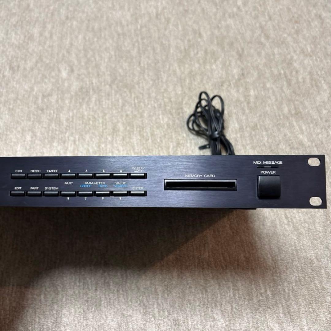 Roland D-110 + ROMカード4枚セット