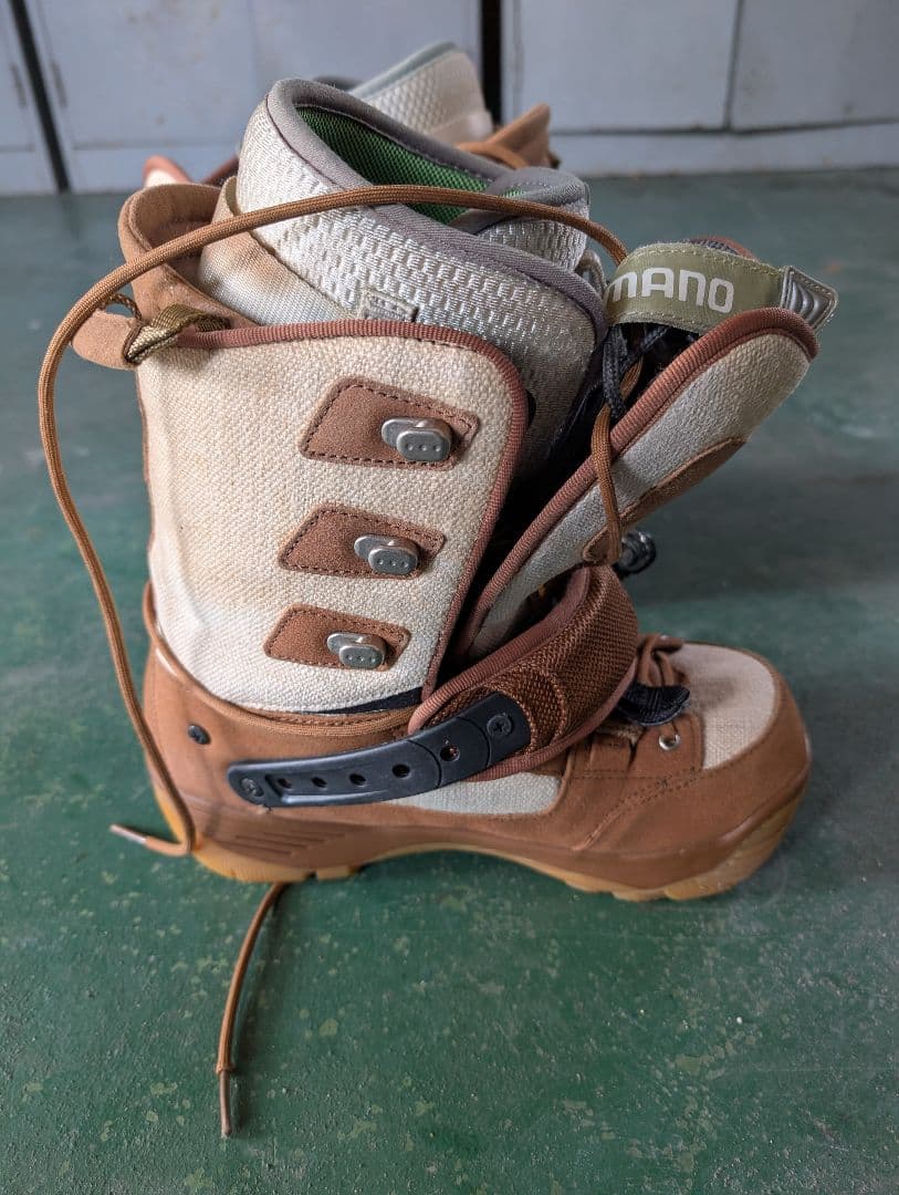 2点 yonex accublade / Shimano stair26.2cm