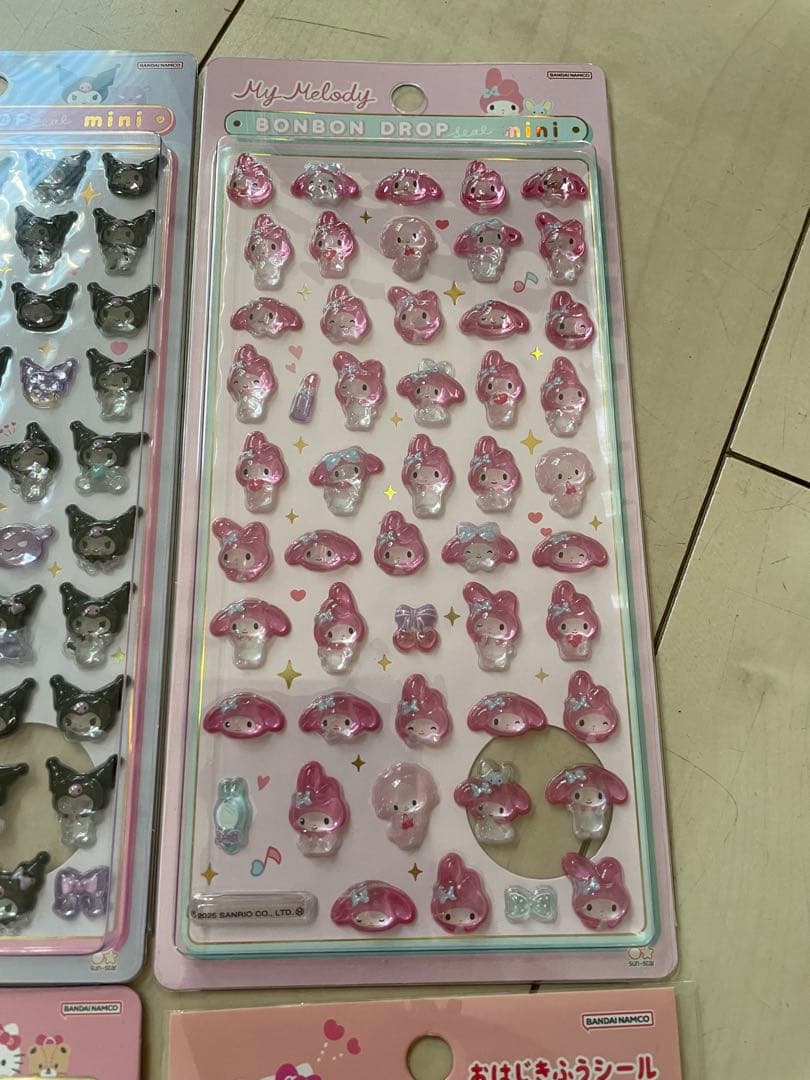 【正規品】ボンボンドロップサンリオミニ5枚セット➕おはじきふうシール