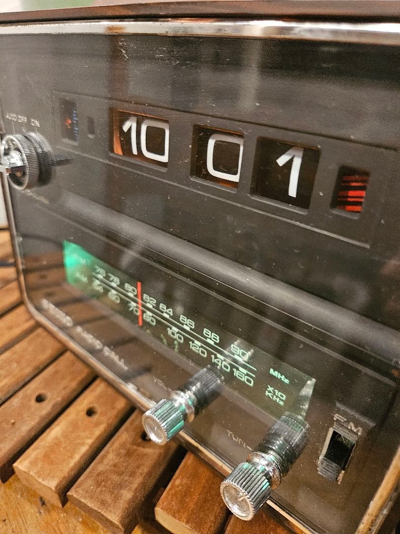 SEIKO RADIO セイコー　ラジオ　時計　昭和レトロ　ヴィンテージ