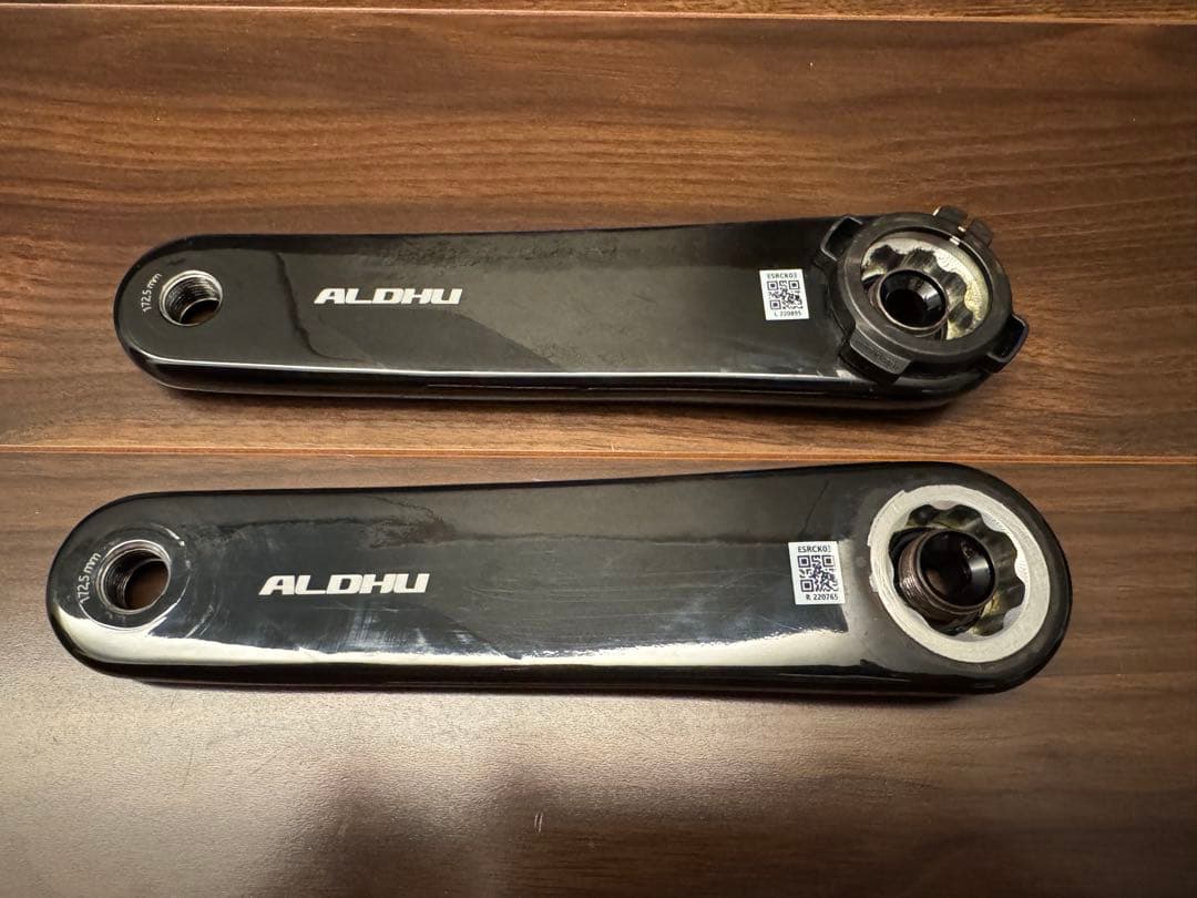 ROTOR ALDHU カーボンクランク　172.5mm