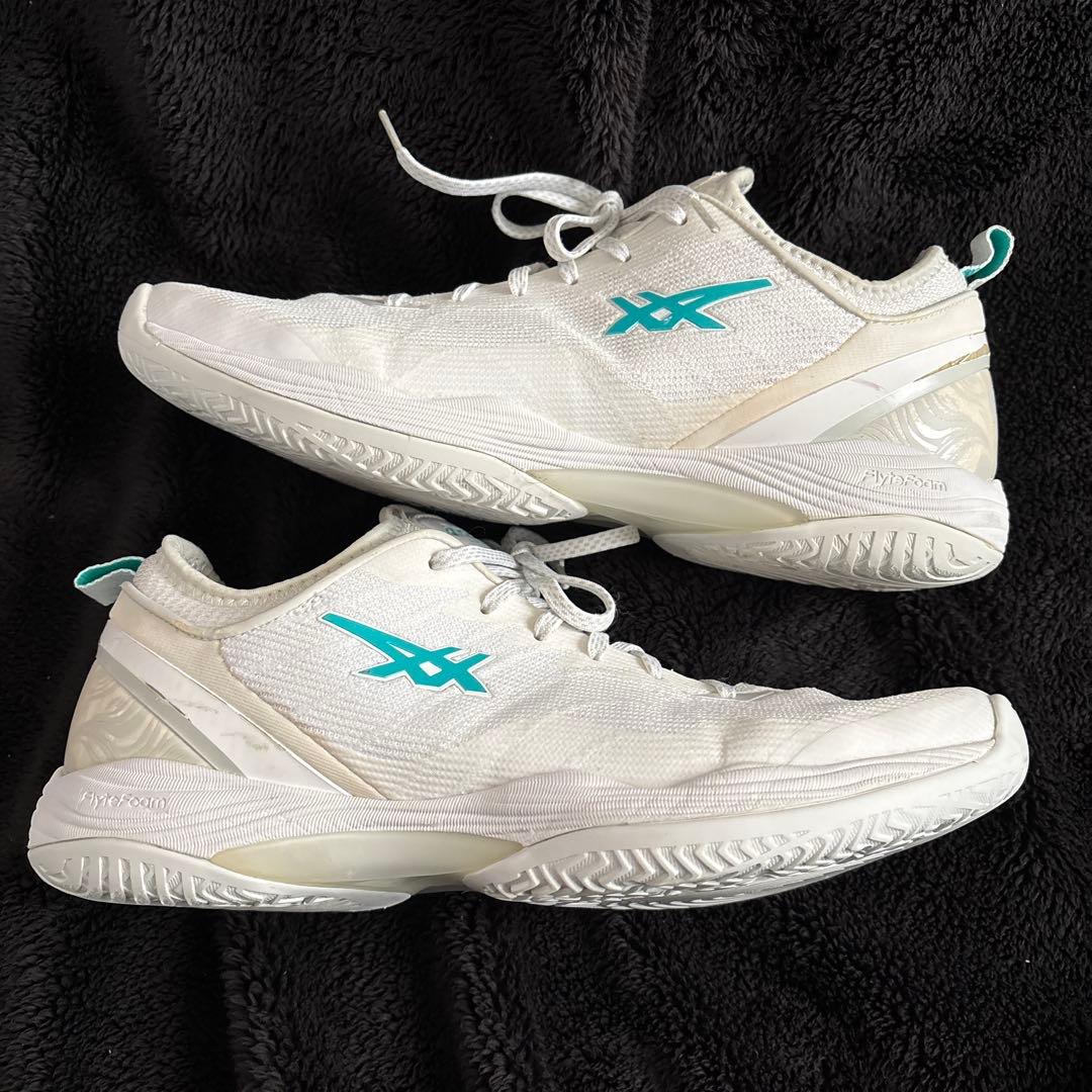 ASICS バスケットシューズ ホワイト/ターコイズ　河村勇輝モデル