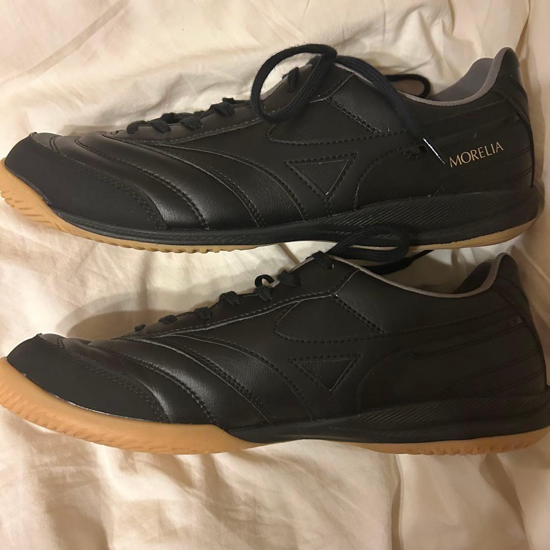 【新品】MORELIA フットサルシューズ ブラック 27cm 即決可能