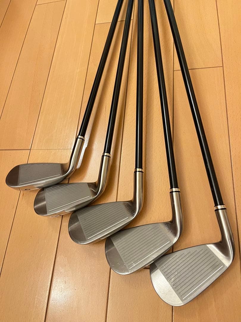 【美品・未使用含む】ゼクシオ　アイアン8本セット