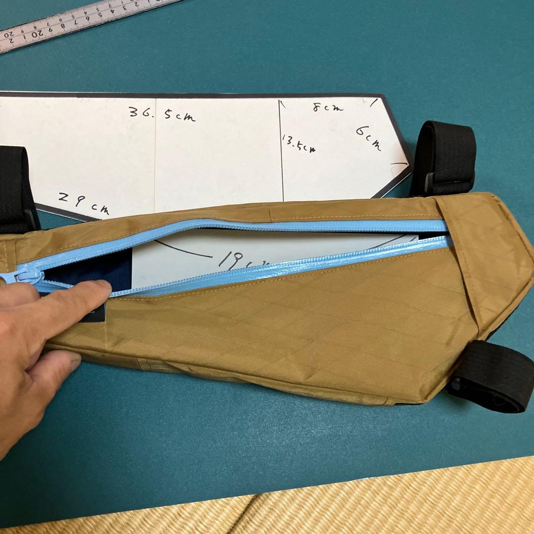ハンドメイド　ハーフフレームバッグ　x-pac コヨーテブラウン Mサイズ