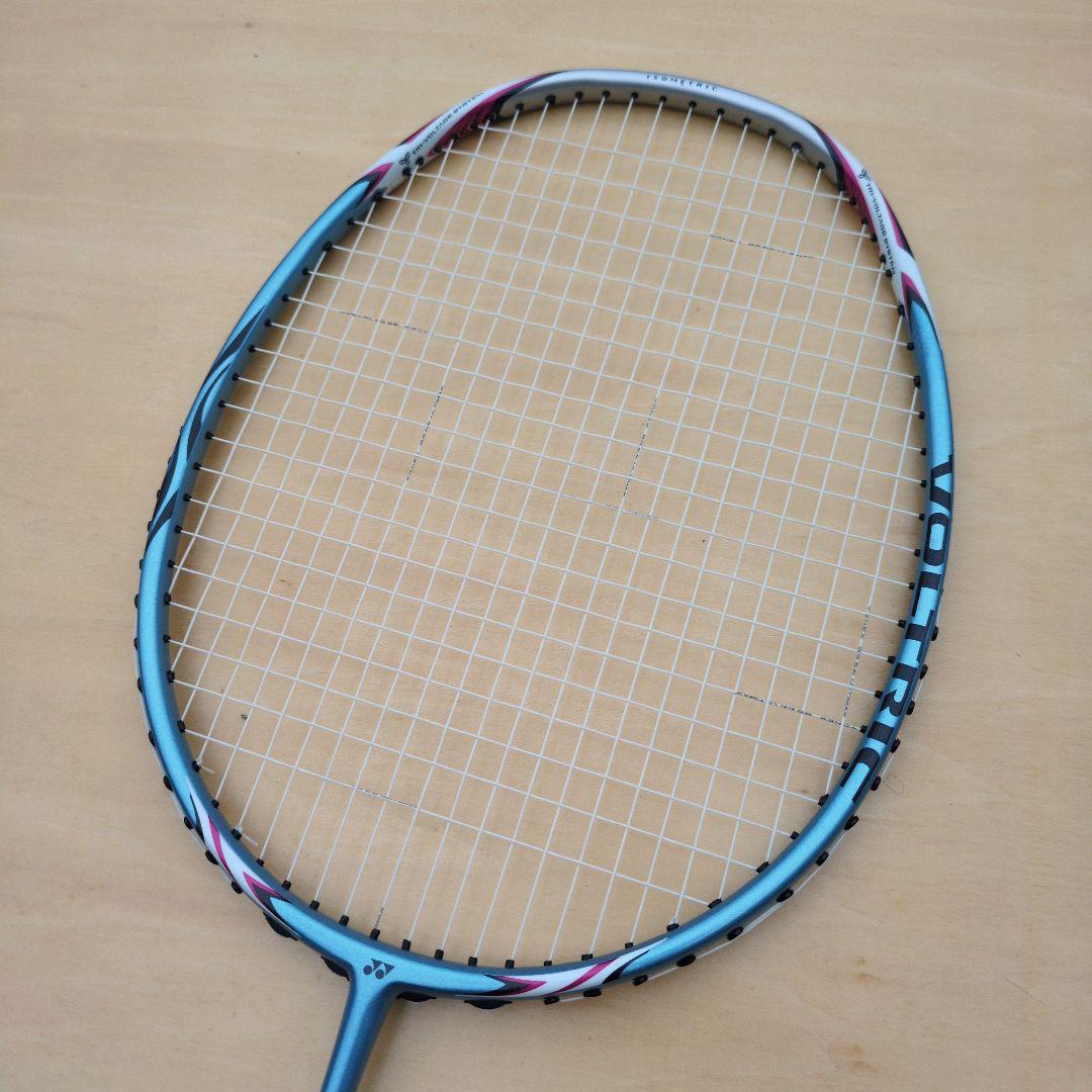 YONEX ボルトリック30 バドミントン ラケット