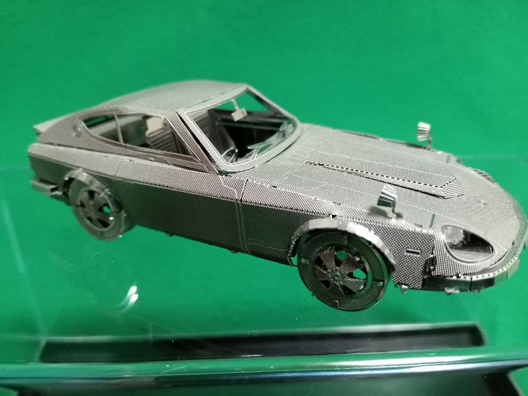 美品　金属製ミニカー2台セット