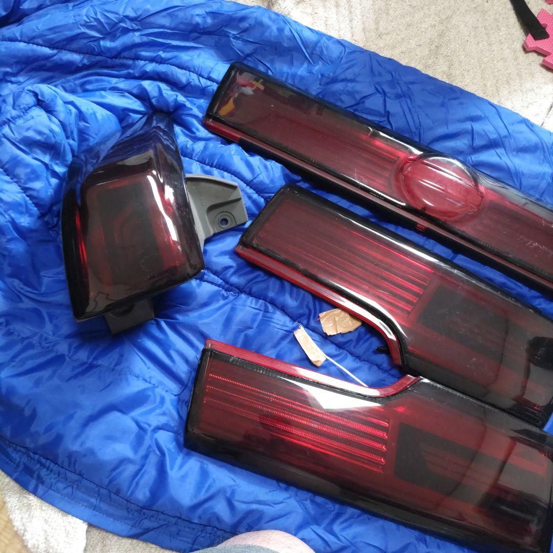 【希少】エルグランド E52 レクサス風アッパーテール