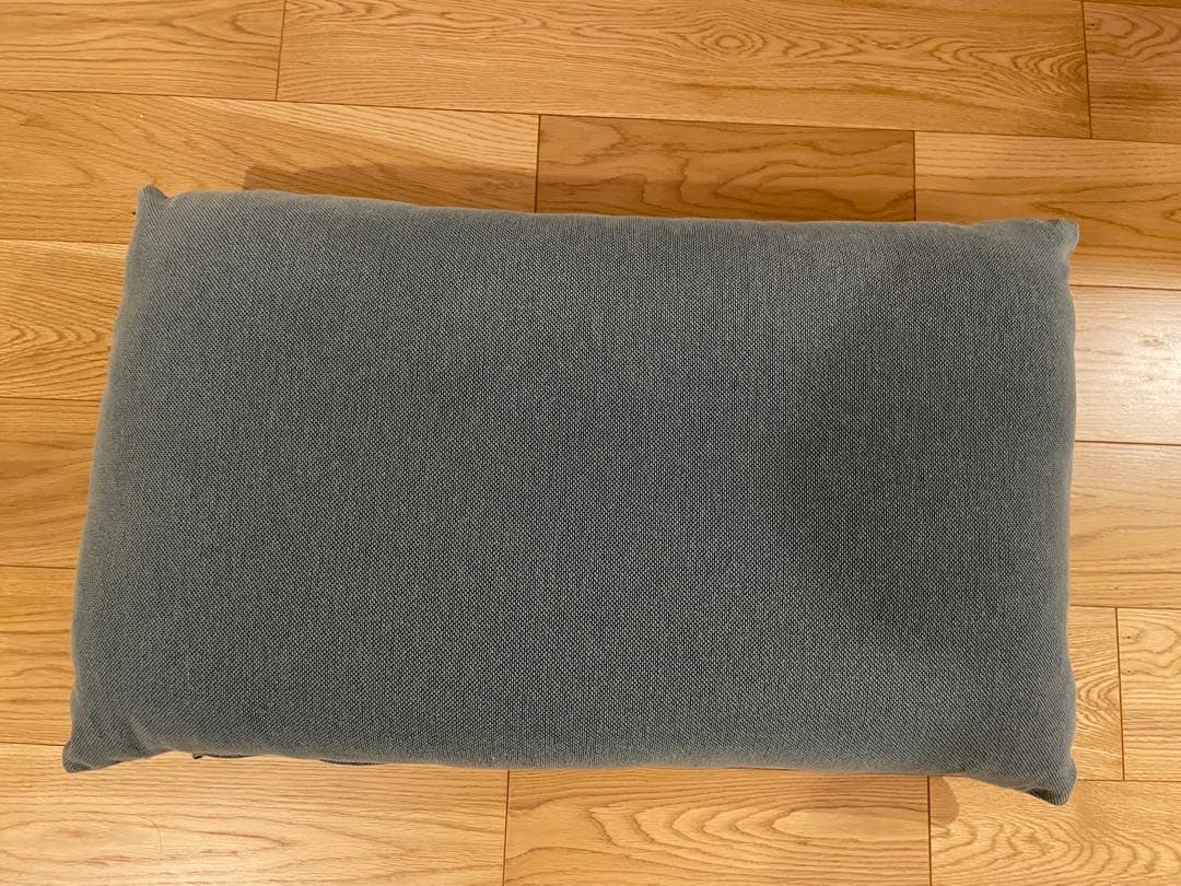 IKEA ソーデルハムン　クッション　１点　ターコイズ