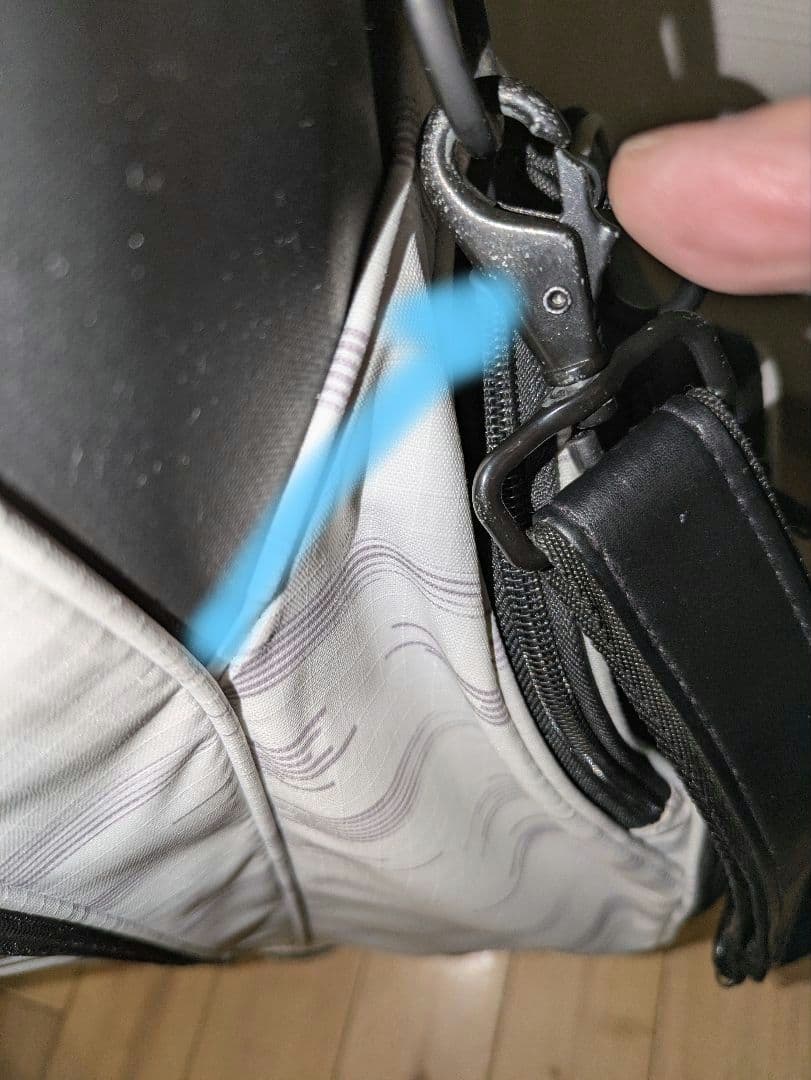 OAKLEY キャディバッグ 9.5型【中古商品】ホワイト系