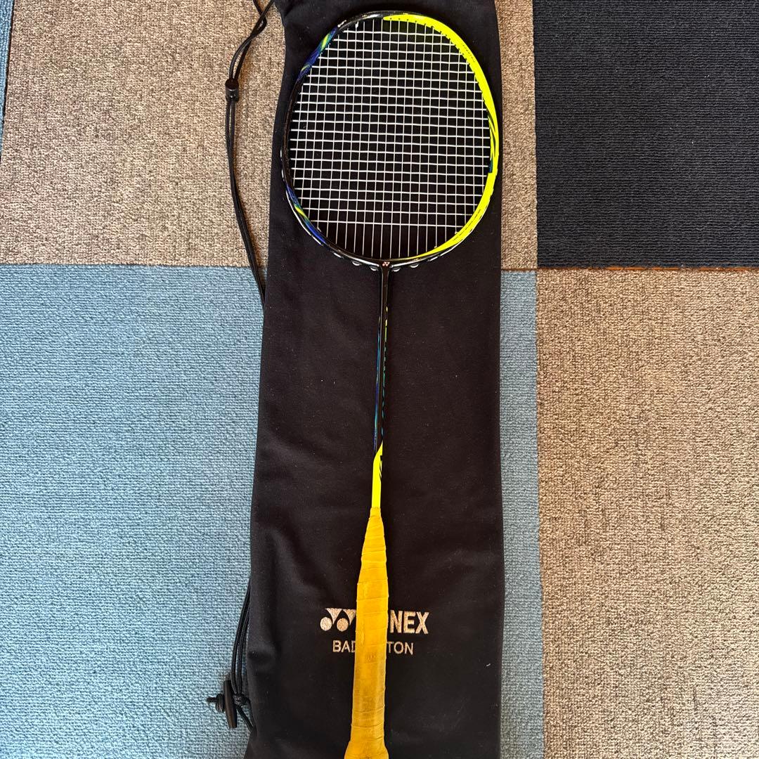 YONEX ASTROX 77 PRO（アストロクス77プロ）