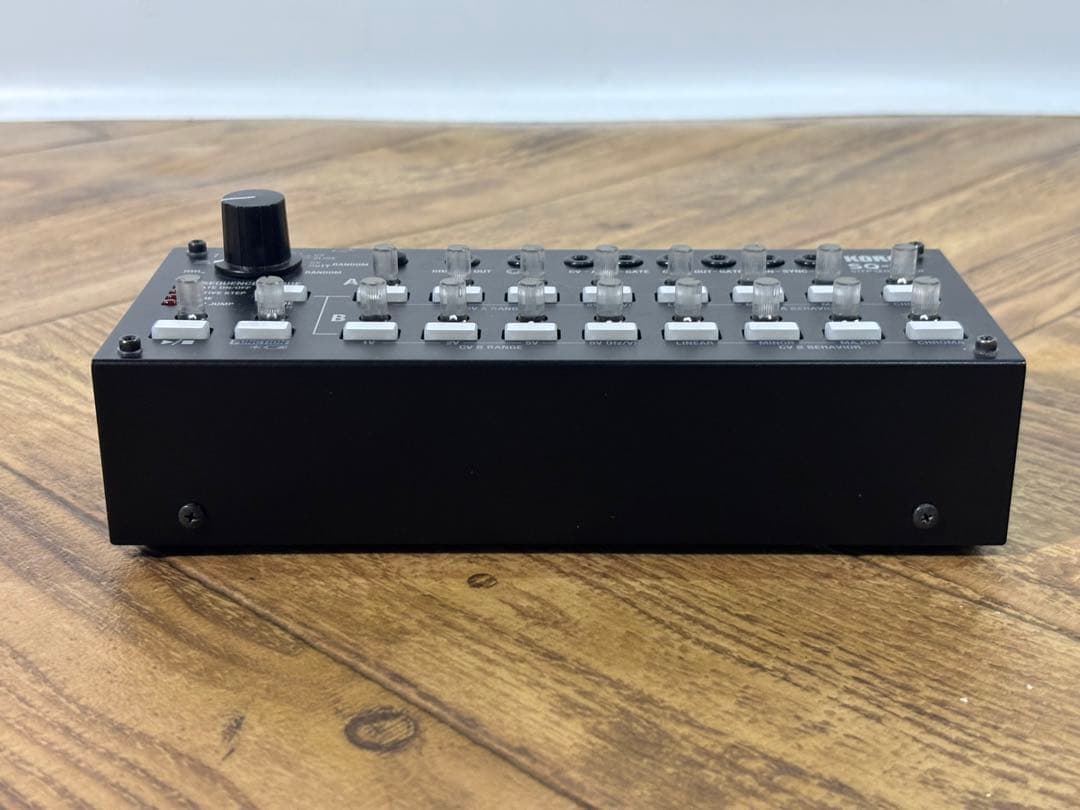 ◆動作品◆箱付き◆KORG◆コルグ◆アナログステップシーケンサー◆SQ-1