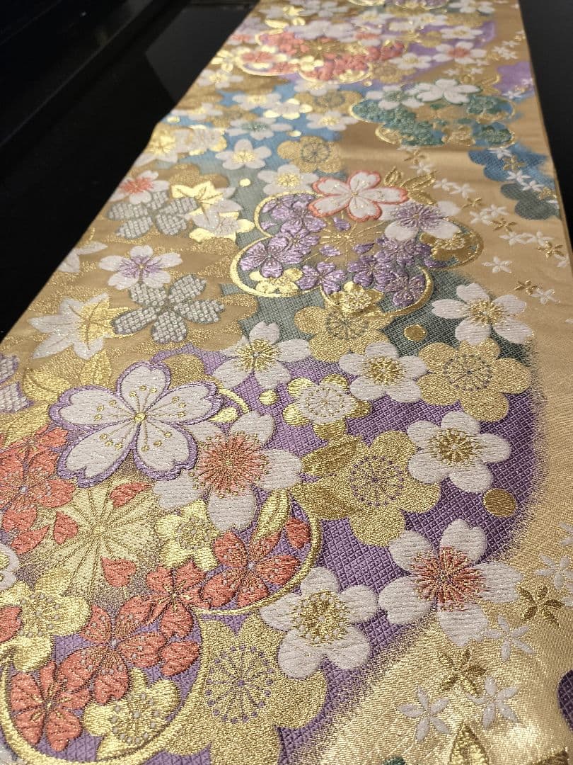A952★逸品‼️豪華刺繍‼️ひな祭り‼️テーブルランナー2m13cm