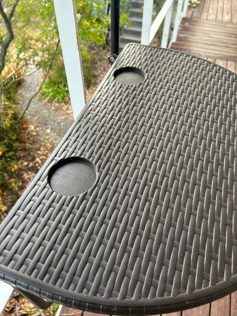 ラタン調ベランダ用折り畳みテーブル