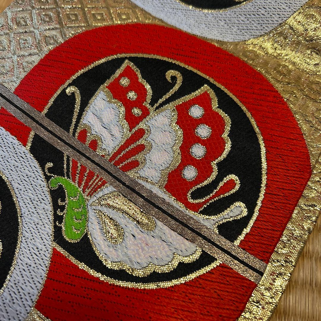 七五三　結び帯　帯　両面柄　赤　7歳　七歳　豪華両面柄入り　蝶　蝶柄　ゴールド系