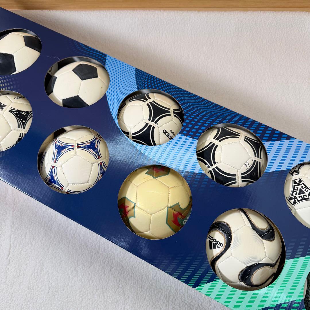 レア　サッカーW杯記念ボール ヒストリカルマッチボール