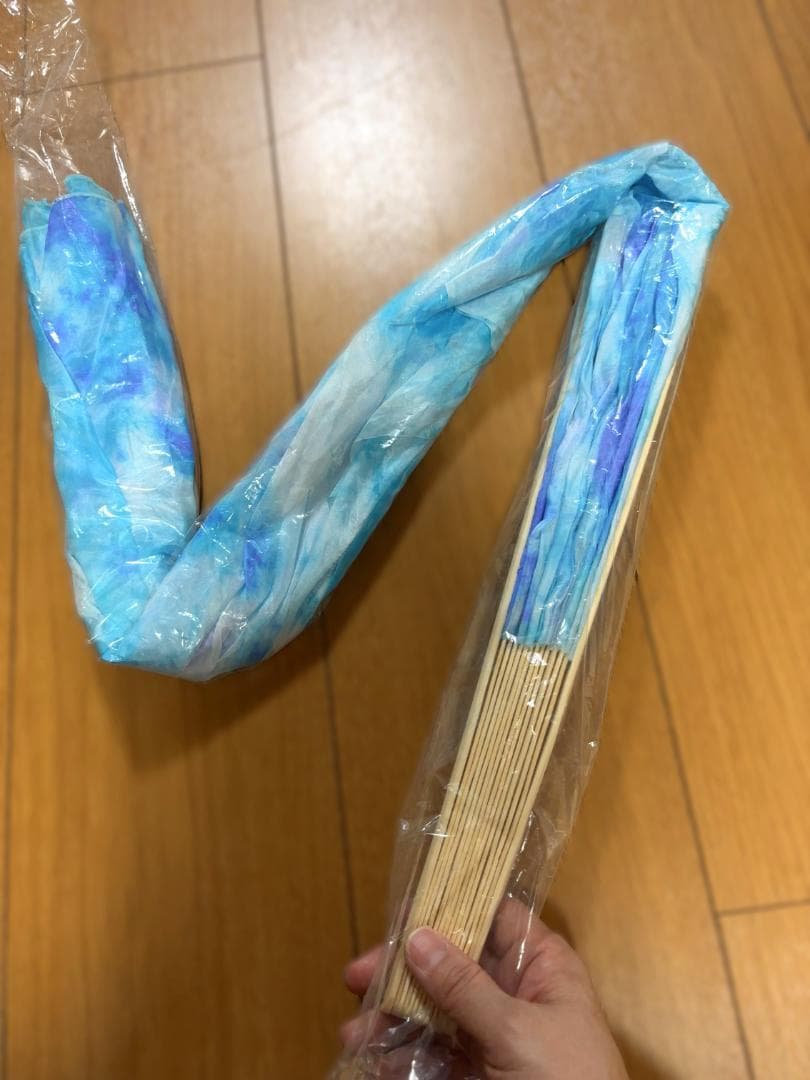 【新作新品】ビッグフラッターファンベール★右手★青タイダイ♫100％シルク