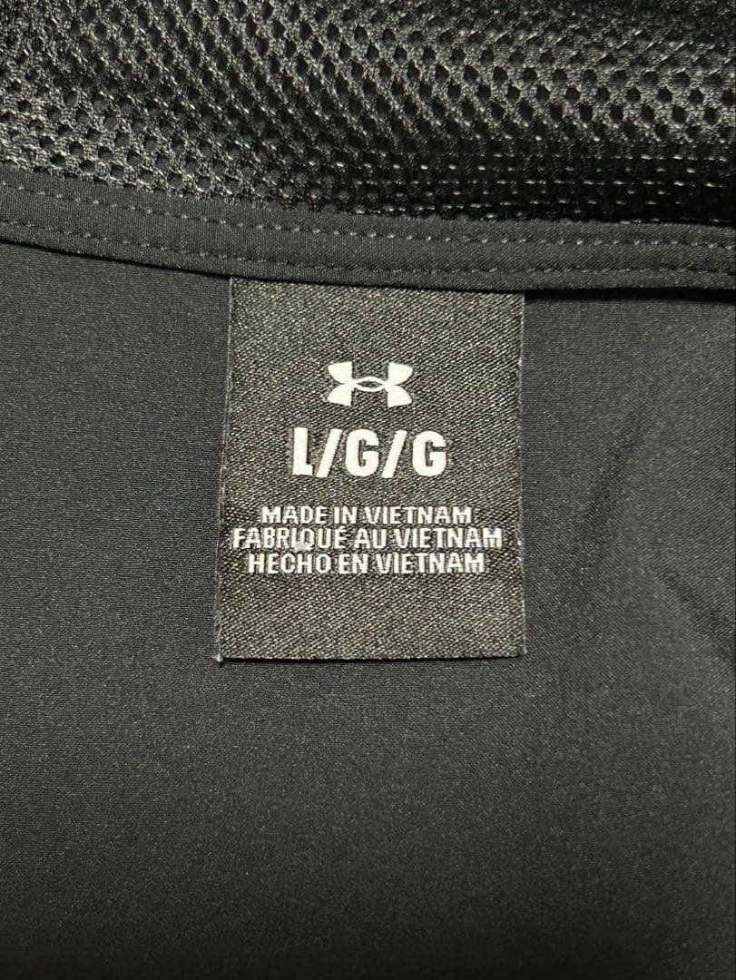 Under Armour ブラック Ｌ　セットアップ