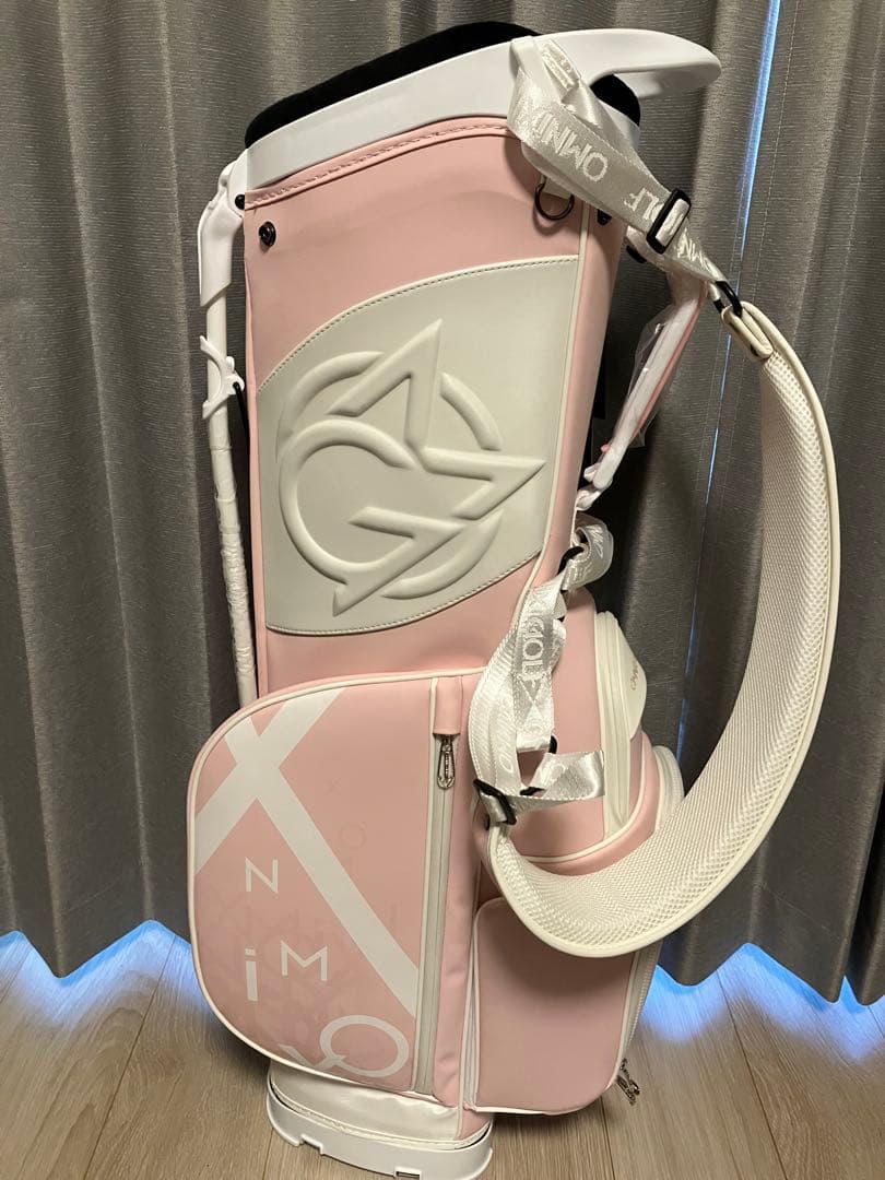 【新品タグ付き】OMNIX GOLF キャディバック　保護袋付き