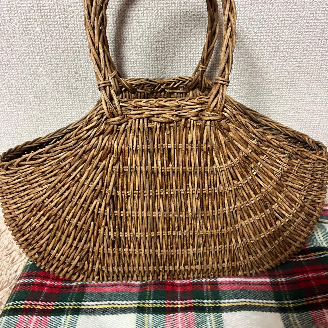 あけび籠バッグ　バスケット 中型