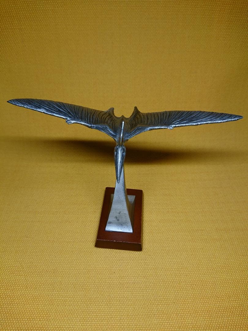 【美品】ヴィンテージ　恐竜　プテラノドン　金属　置物　工芸品　美術品　A2944