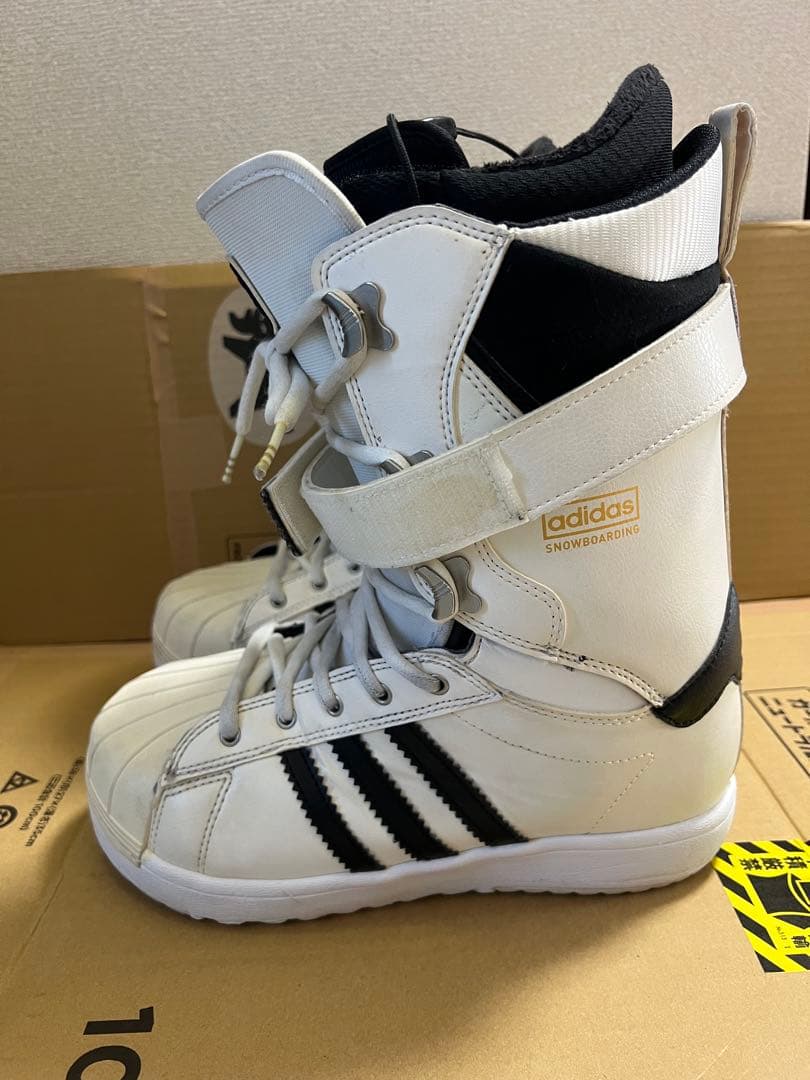 adidas スノーボードブーツ ホワイト/ブラック