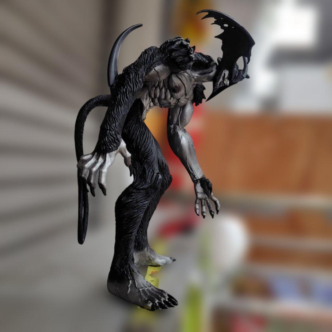 デビルマンフィギュア 約30cm 黒と灰色