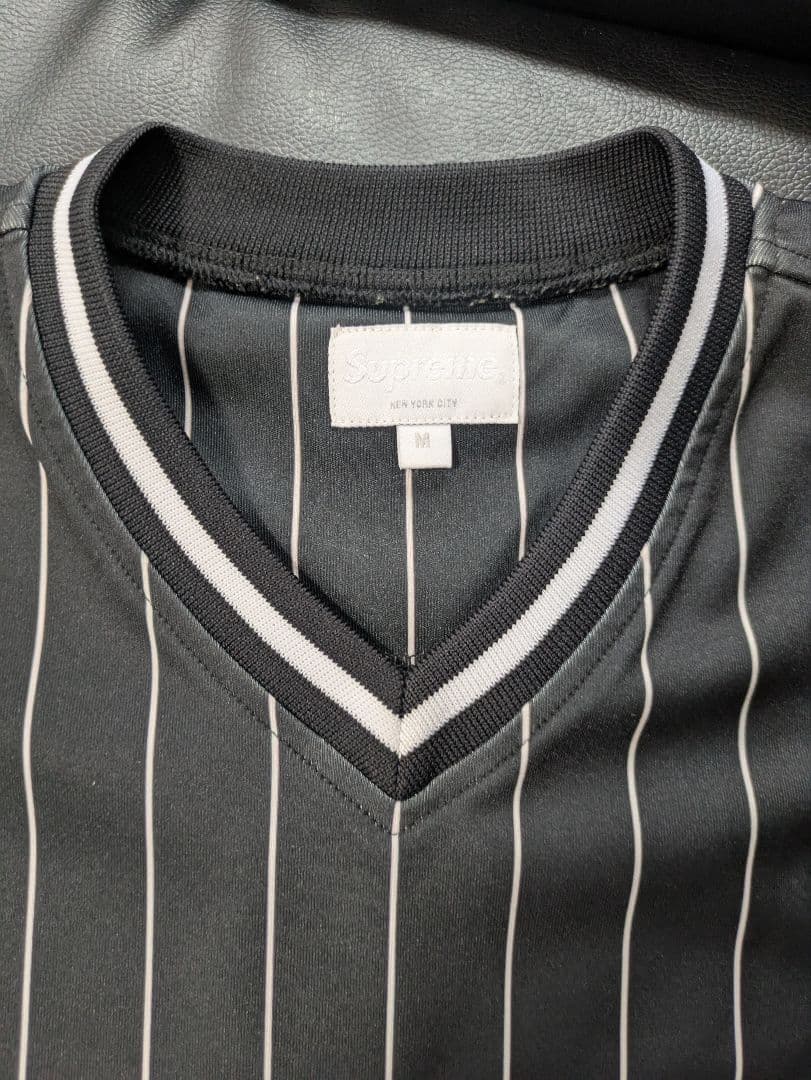SUPREME ストライプ Vネック Tシャツ M