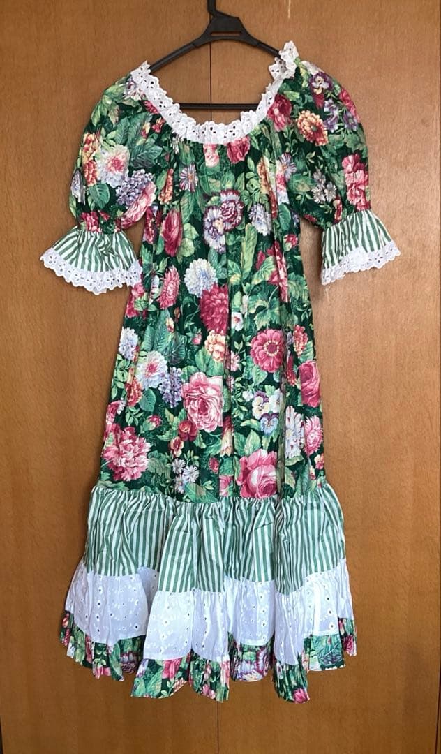 新品タグ付き　Princess Kaiulaniハワイアン　ムームー　フラ衣装