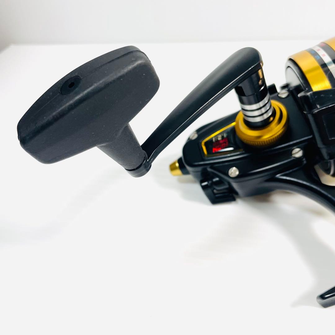 未使用品　PENN 9500SS スピンフィッシャー　スピニングリール