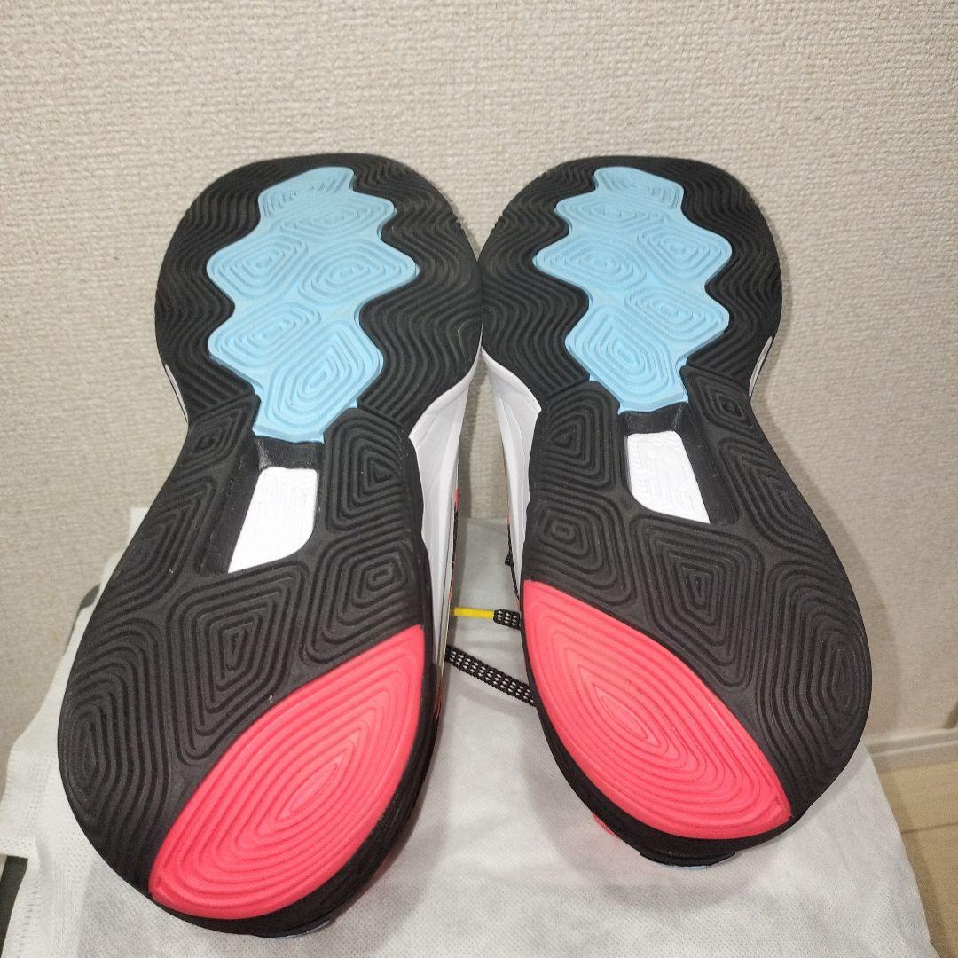 値下げ　New Balance バスケットボールシューズ