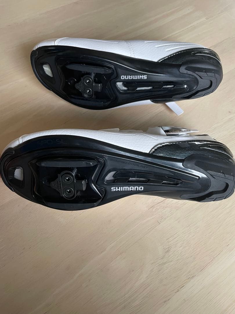 SHIMANO サイクリングシューズ ホワイト