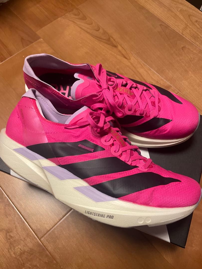 アディダス ADIZERO TAKUMI SEN 11 26.0 極上中古品